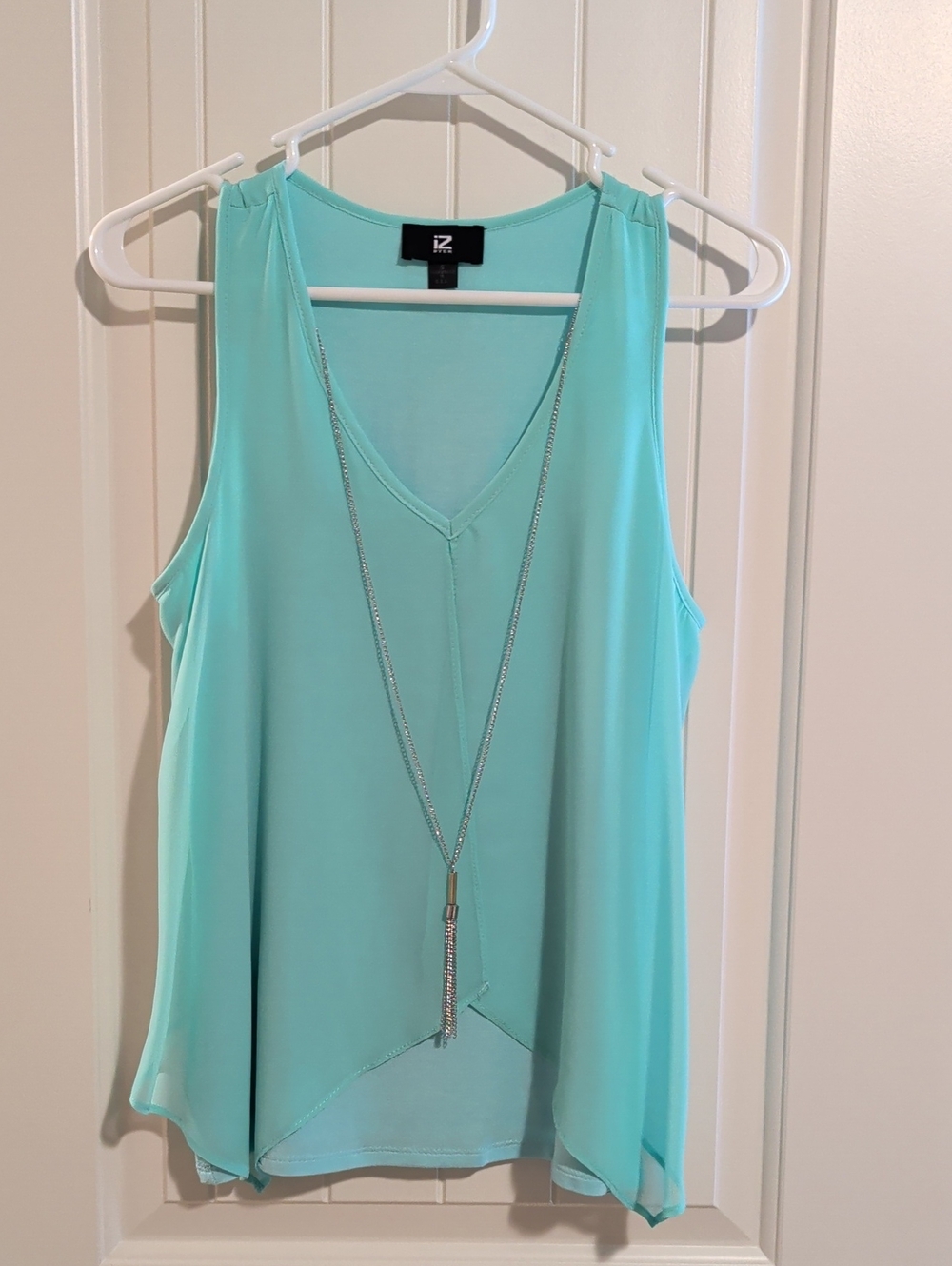 Iz Byer Mint Green V-Neck Tank